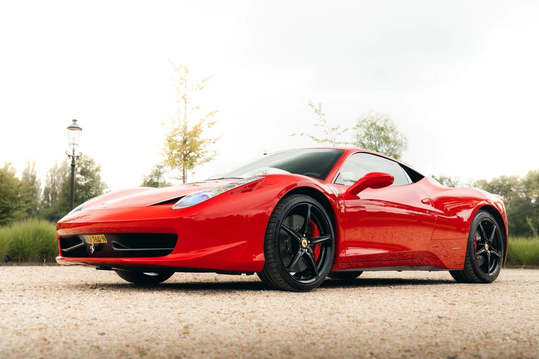 2011 Ferrari 458 Italia - Image 3 of 31