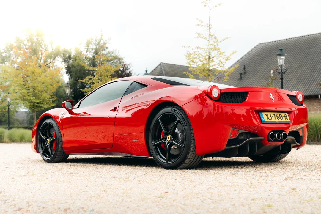 2011 Ferrari 458 Italia - Image 5 of 31