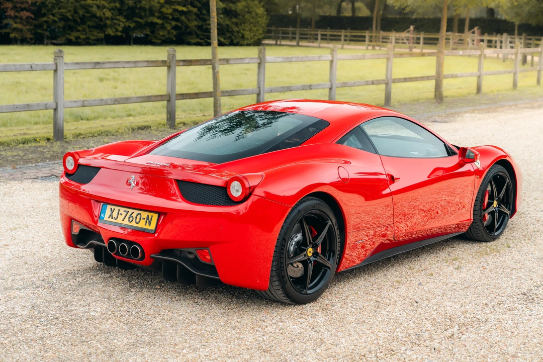 2011 Ferrari 458 Italia - Image 15 of 31