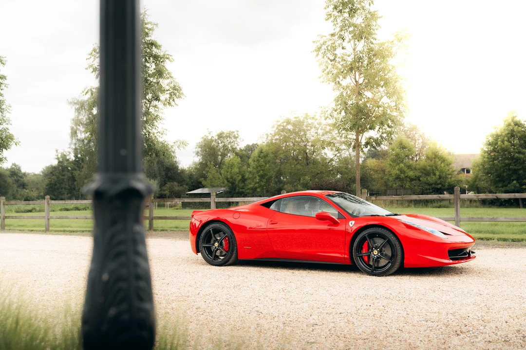 2011 Ferrari 458 Italia - Image 25 of 31
