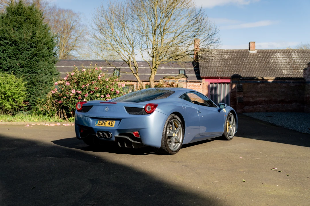 2011 Ferrari 458 Italia - Image 12 of 31
