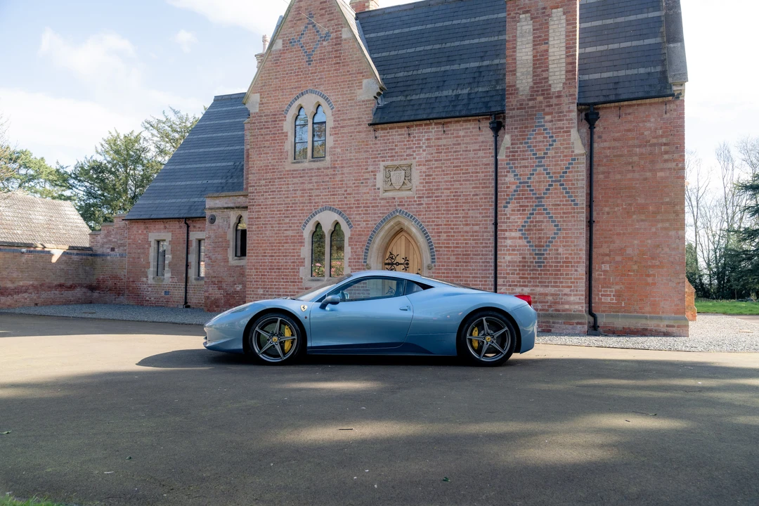 2011 Ferrari 458 Italia - Image 8 of 31