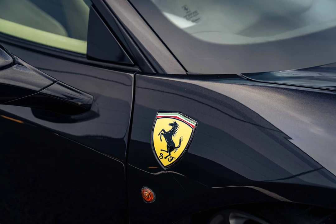 2011 Ferrari 458 Italia - Image 24 of 31