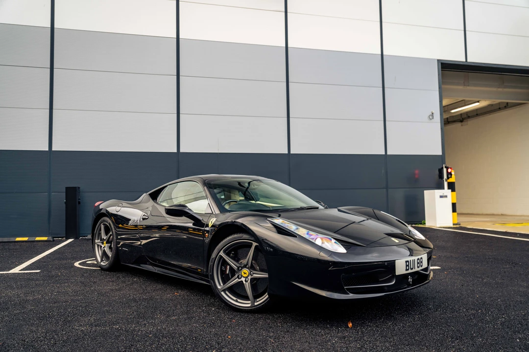2011 Ferrari 458 Italia - Image 3 of 31