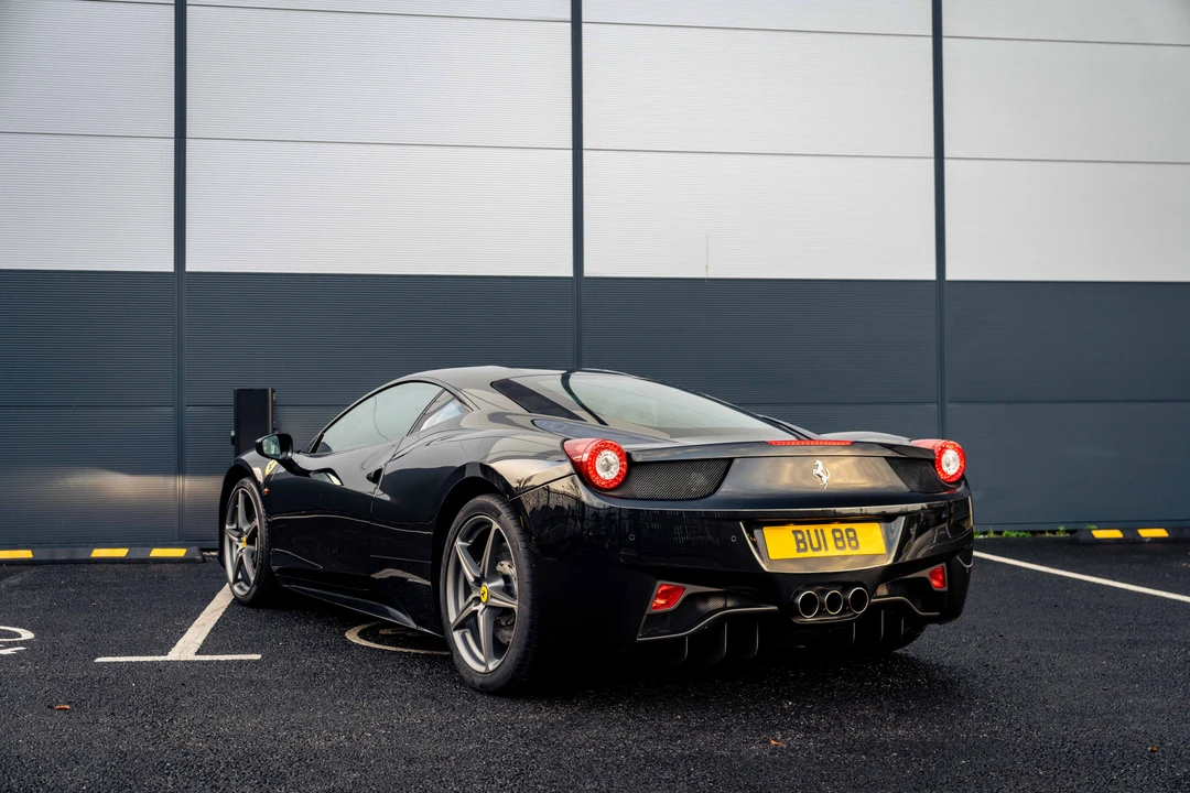 2011 Ferrari 458 Italia - Image 7 of 31