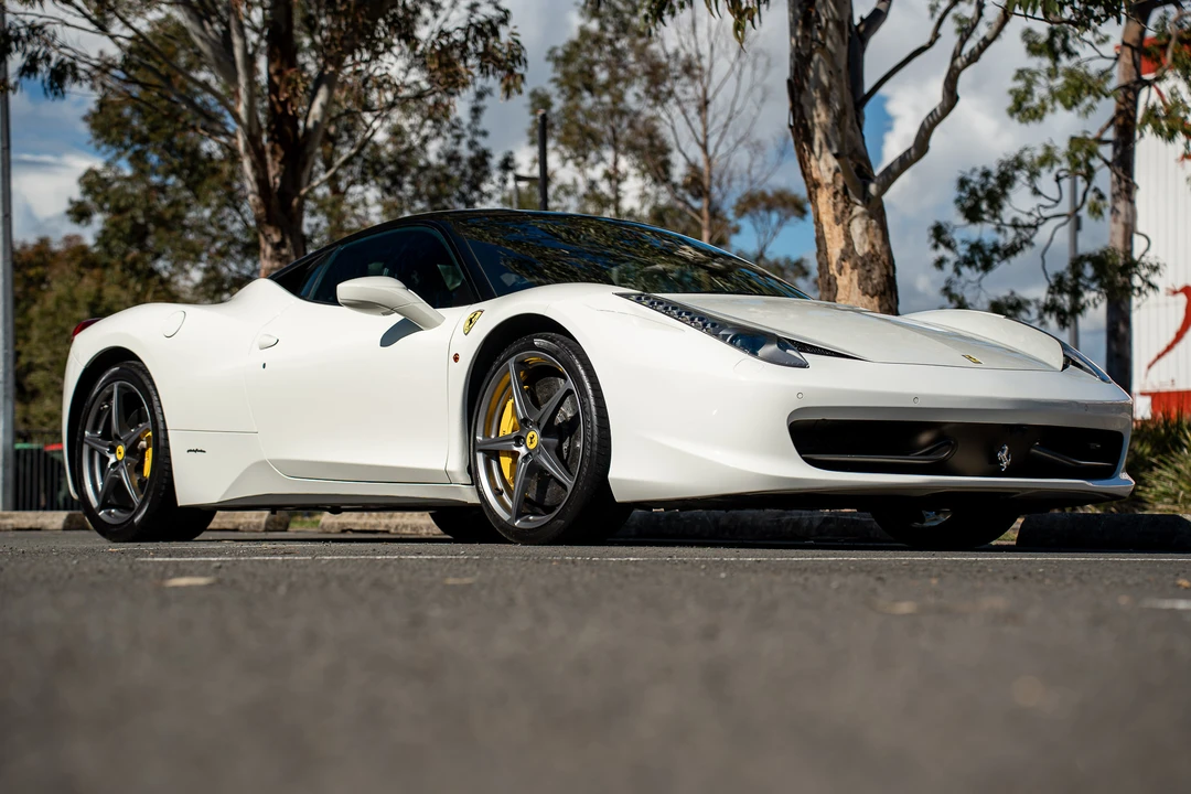 2011 Ferrari 458 Italia - Image 25 of 31
