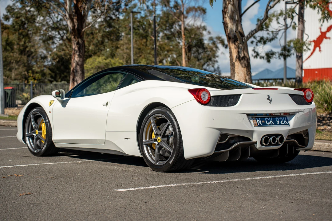 2011 Ferrari 458 Italia - Image 13 of 31