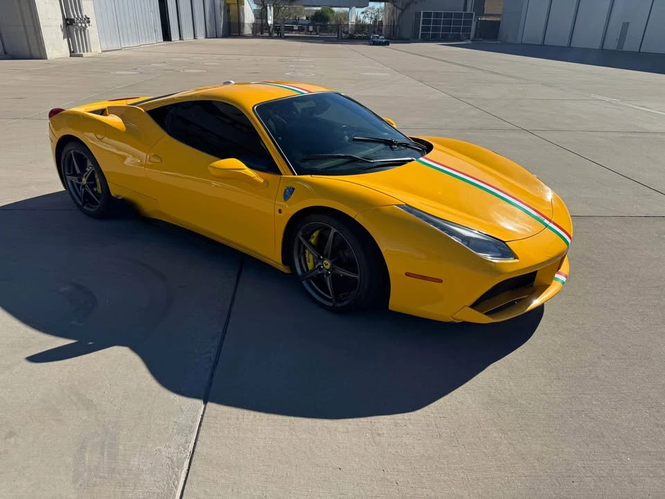 2011 Ferrari 458 Italia - Image 4 of 8