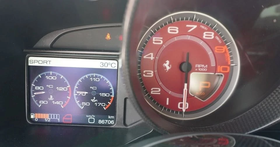 2011 Ferrari 458 Italia - Image 9 of 15