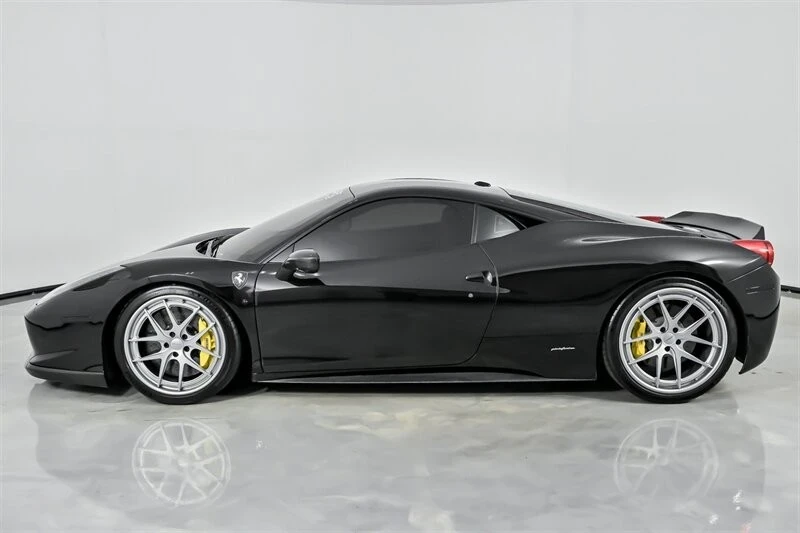 2011 Ferrari 458 Italia - Image 8 of 21