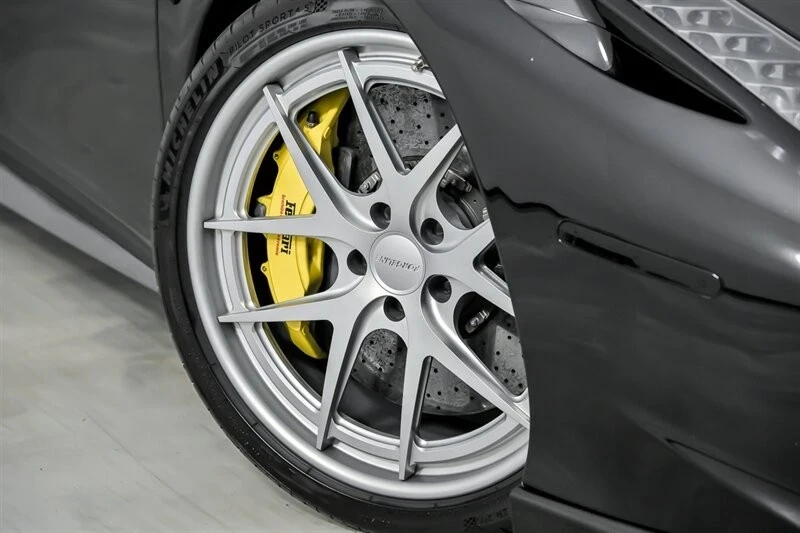2011 Ferrari 458 Italia - Image 4 of 21