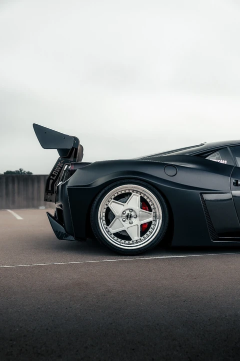 2011 Ferrari 458 - Image 10 of 31