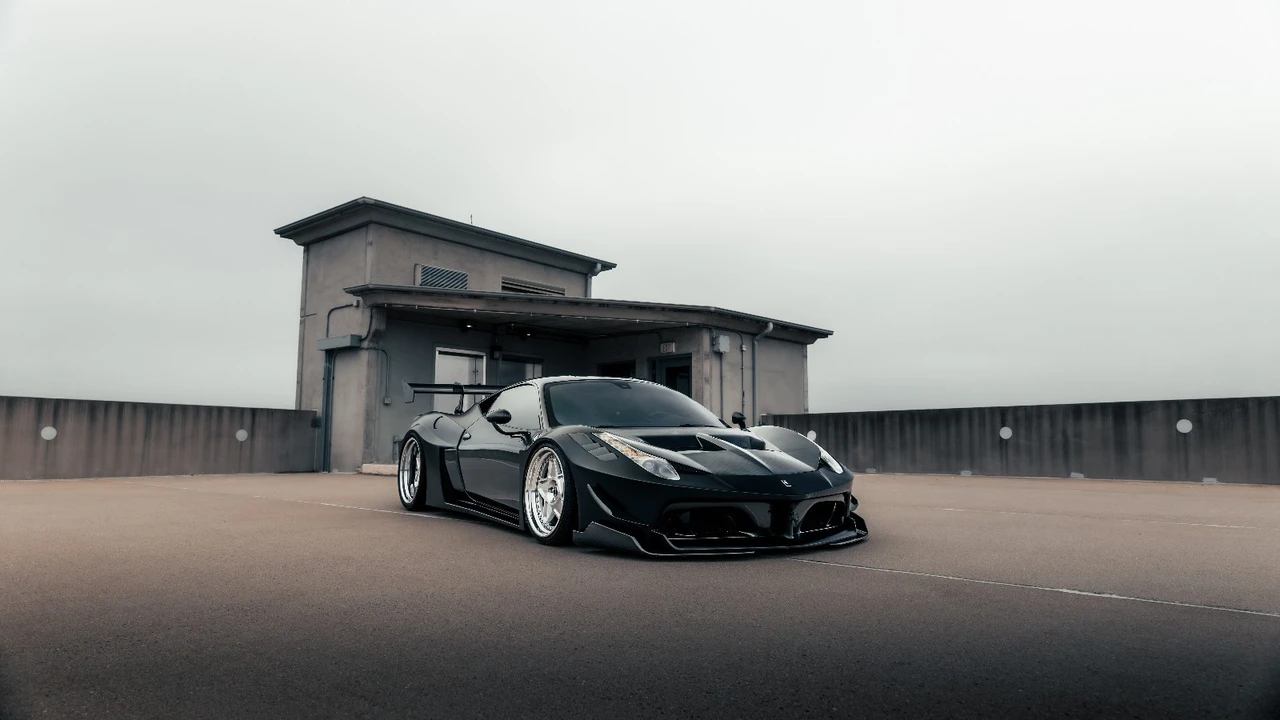 2011 Ferrari 458 - Image 8 of 31