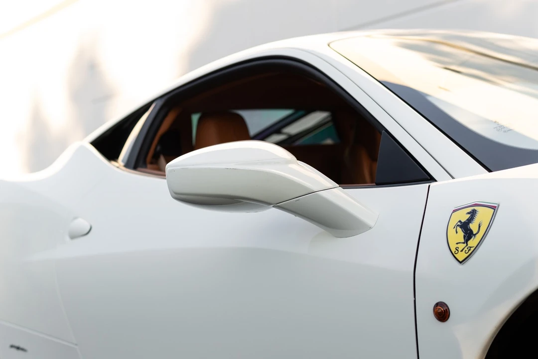 2011 Ferrari 458 Italia - Image 11 of 12
