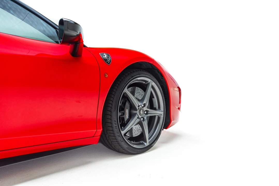 2011 Ferrari 458 Italia - Image 16 of 31