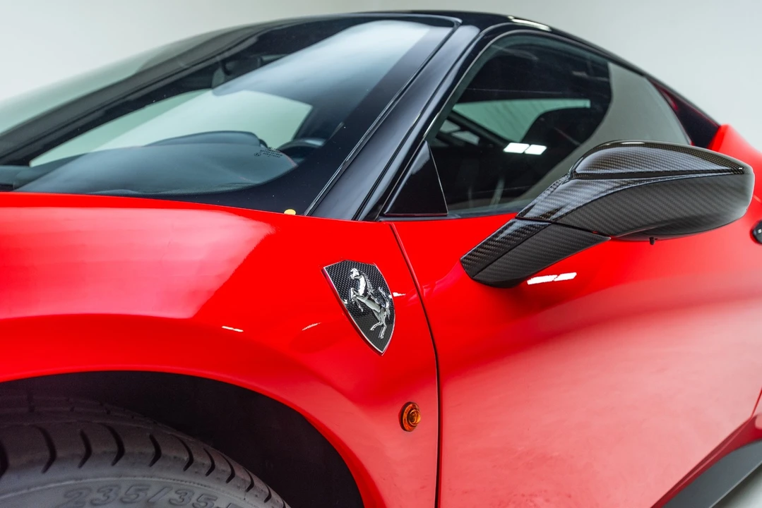 2011 Ferrari 458 Italia - Image 28 of 31