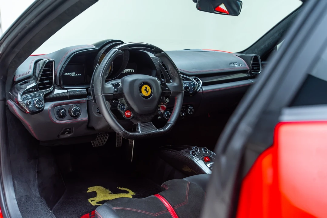 2011 Ferrari 458 Italia - Image 7 of 31