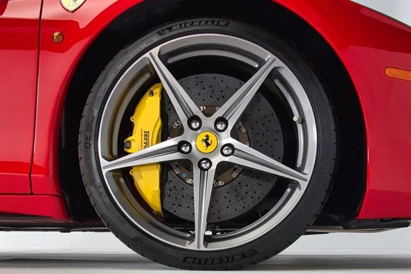 2011 Ferrari 458 - Image 15 of 21