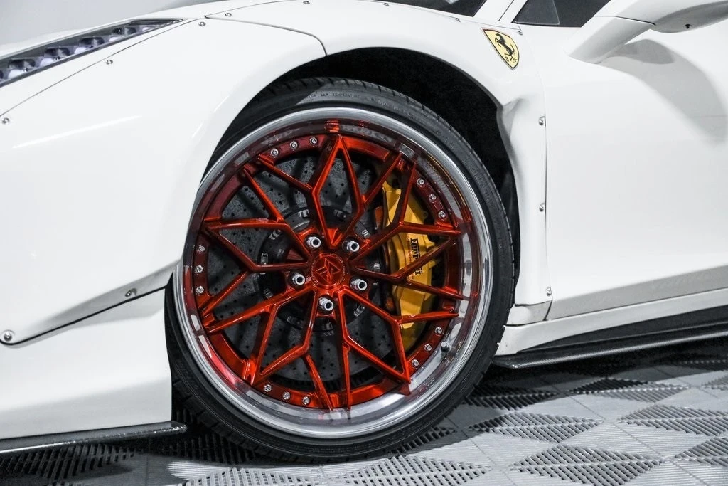 2011 Ferrari 458 Italia - Image 15 of 21