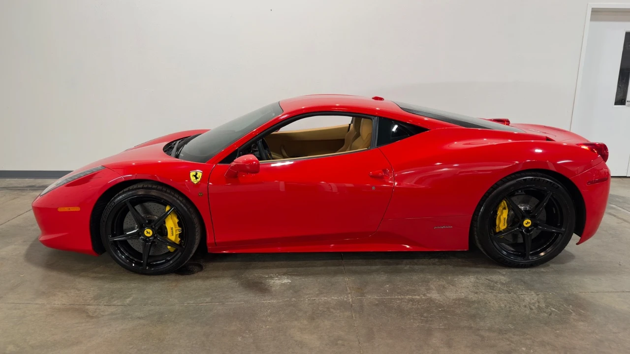 2011 Ferrari 458 - Image 4 of 21