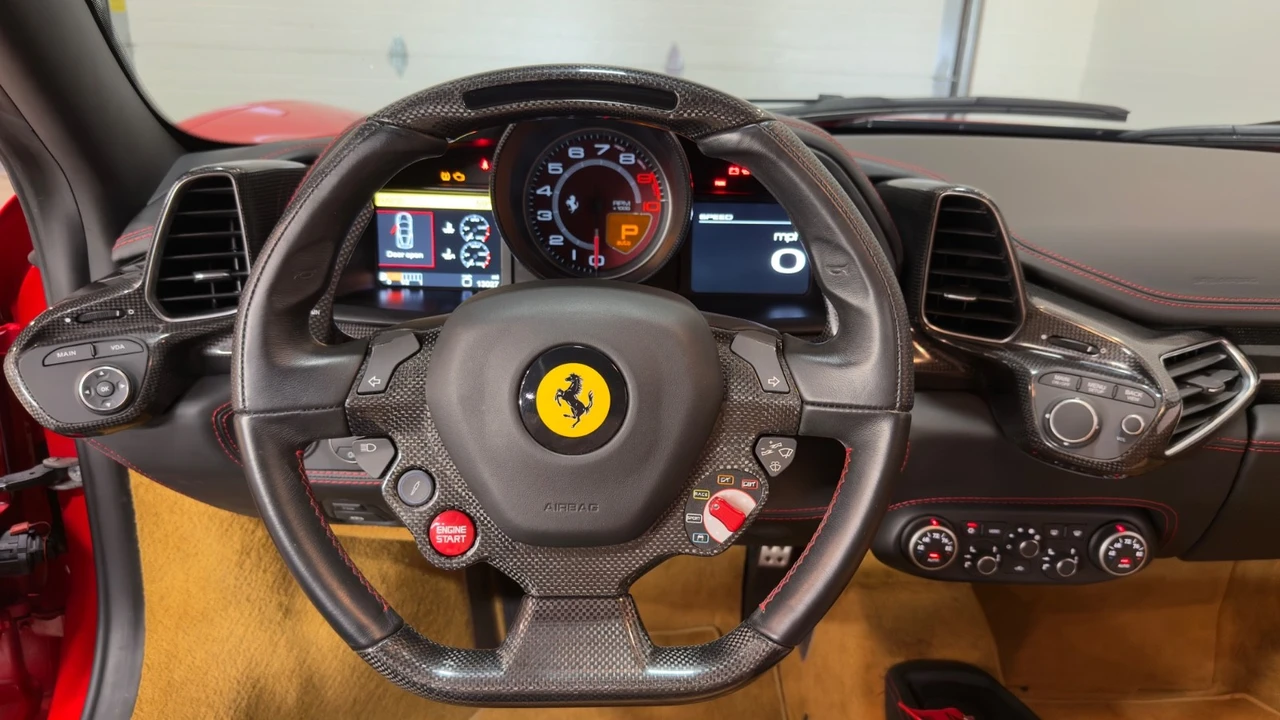 2011 Ferrari 458 - Image 17 of 21