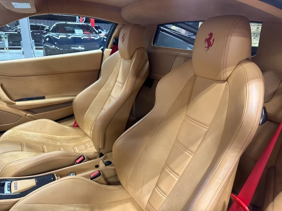 2011 Ferrari 458 Italia - Image 15 of 19