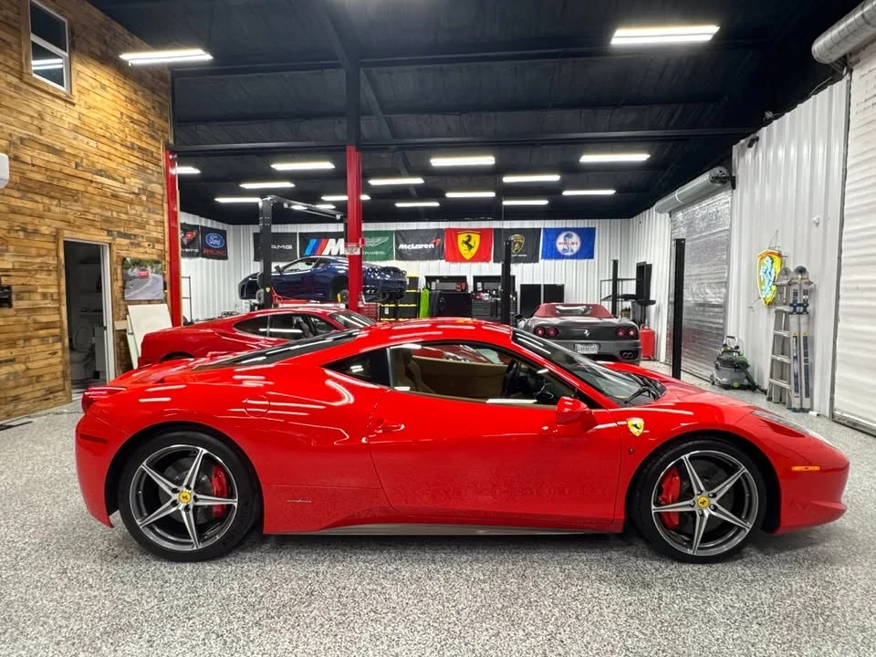 2011 Ferrari 458 Italia - Image 8 of 19