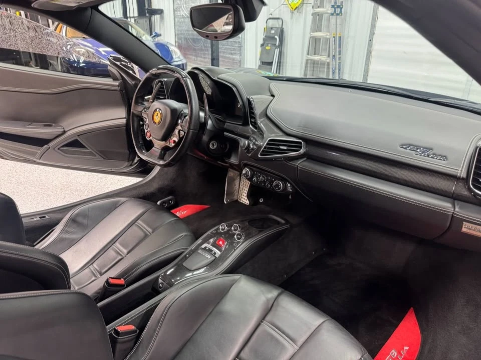 2011 Ferrari 458 Italia - Image 18 of 20