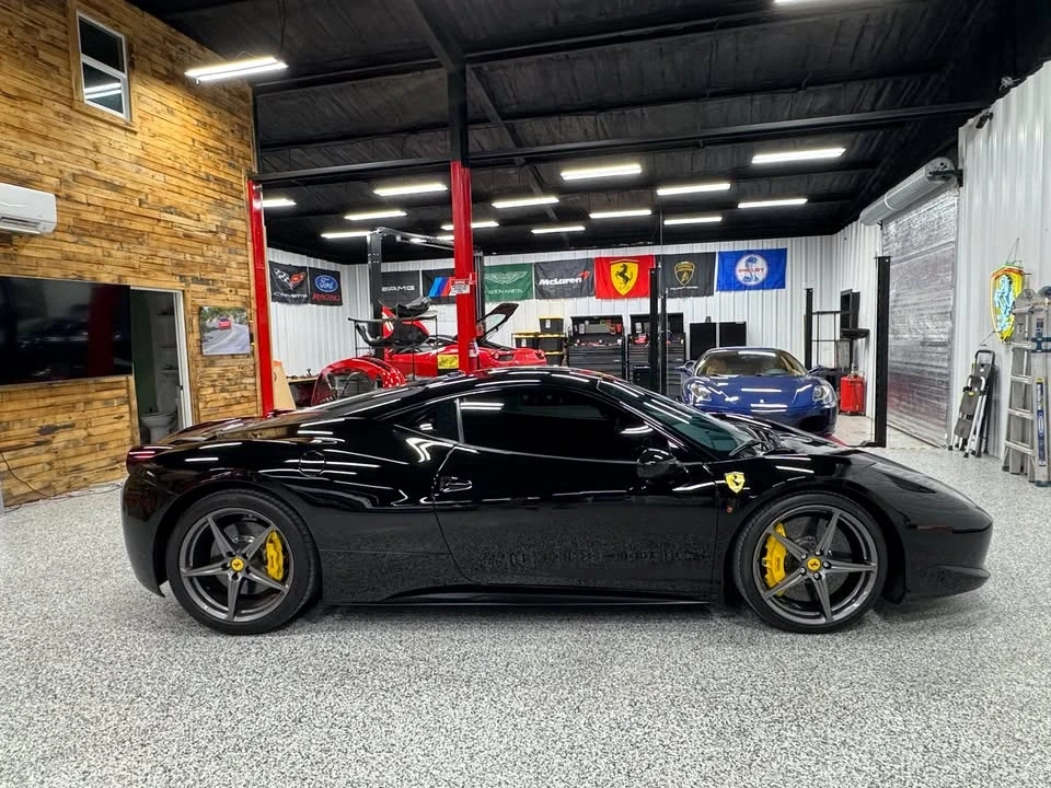 2011 Ferrari 458 Italia - Image 9 of 20
