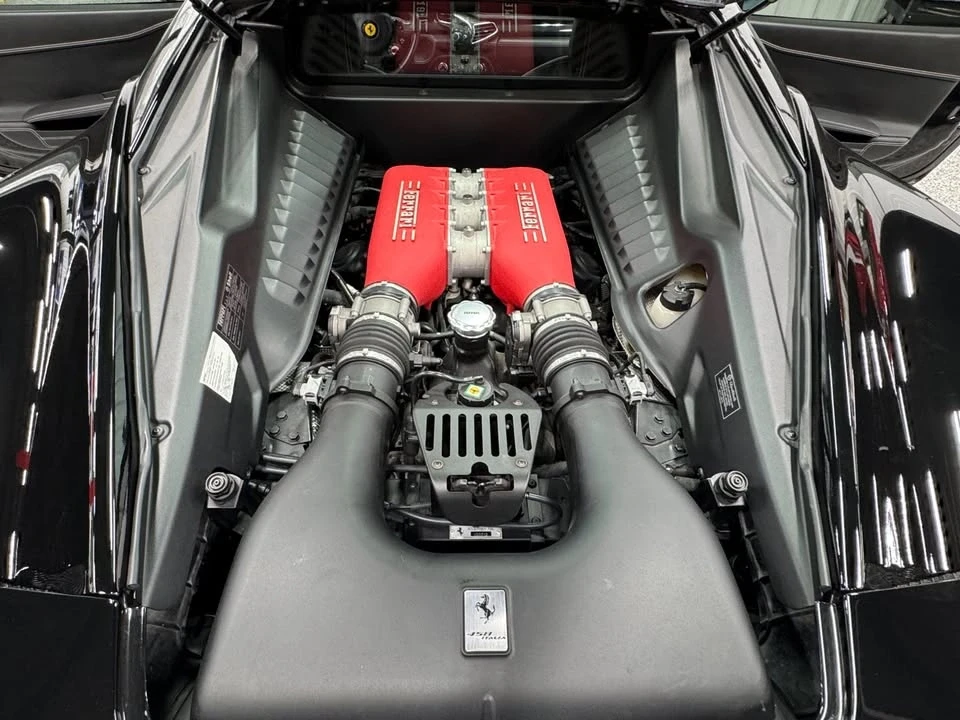 2011 Ferrari 458 Italia - Image 15 of 20