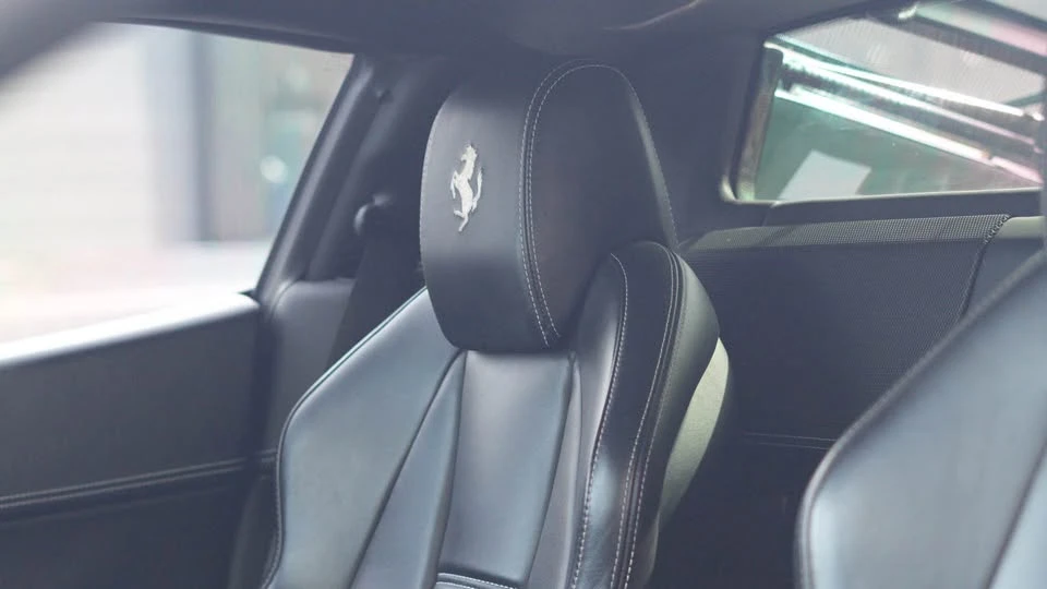 2011 Ferrari 458 Italia - Image 16 of 19