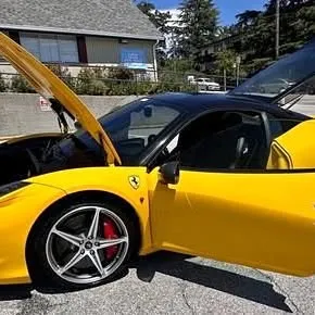 2011 Ferrari 458 Italia Coupe