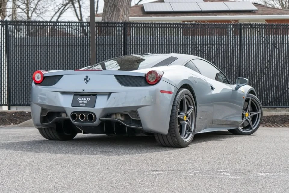 2011 Ferrari 458 Italia - Image 5 of 5