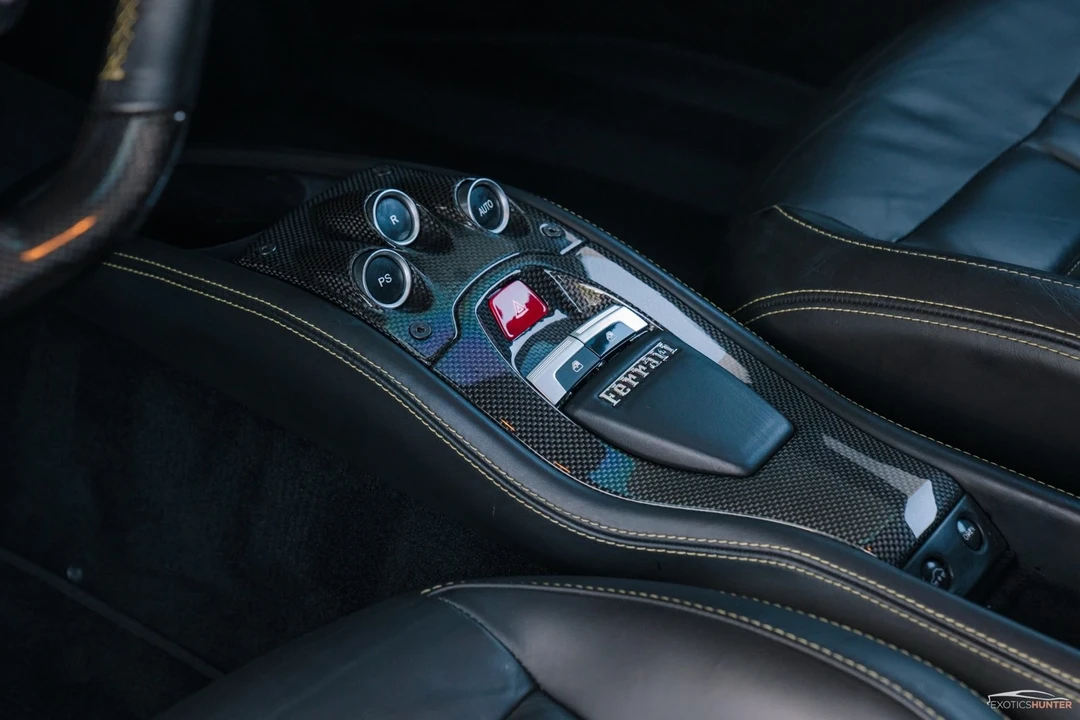 2011 Ferrari 458 Italia - Image 10 of 12