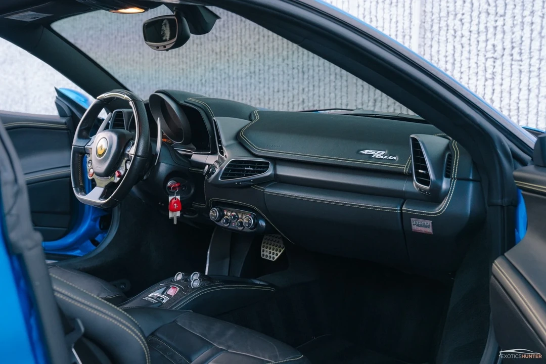 2011 Ferrari 458 Italia - Image 2 of 12