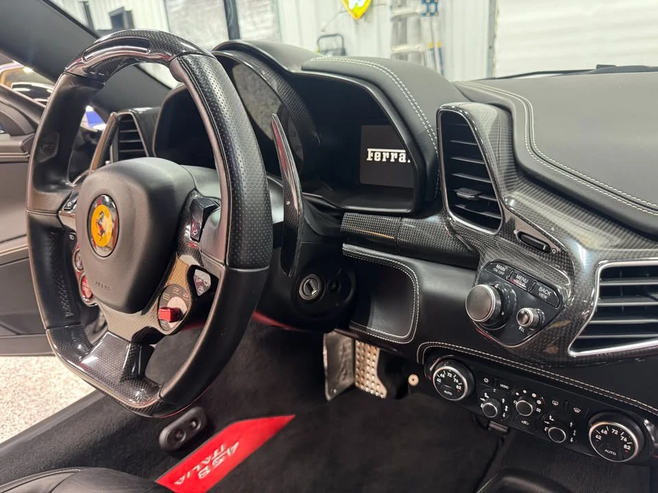 2011 Ferrari 458 Italia - Image 17 of 19