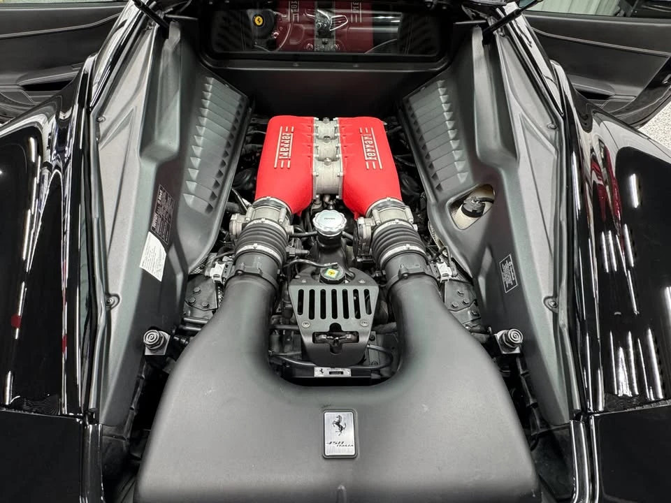 2011 Ferrari 458 Italia - Image 13 of 19