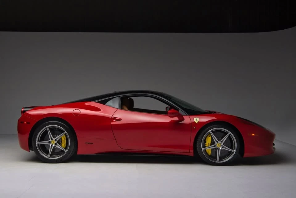 2011 Ferrari 458 Italia - Image 11 of 18