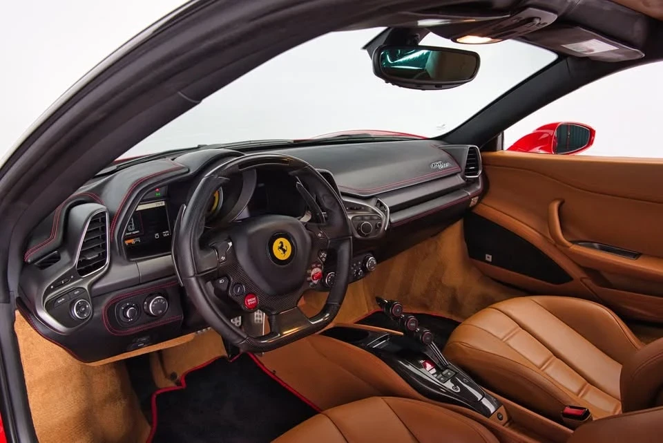 2011 Ferrari 458 Italia - Image 14 of 18