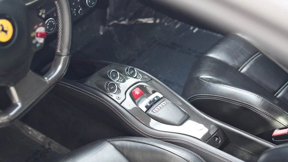 2011 Ferrari 458 Italia - Image 14 of 19
