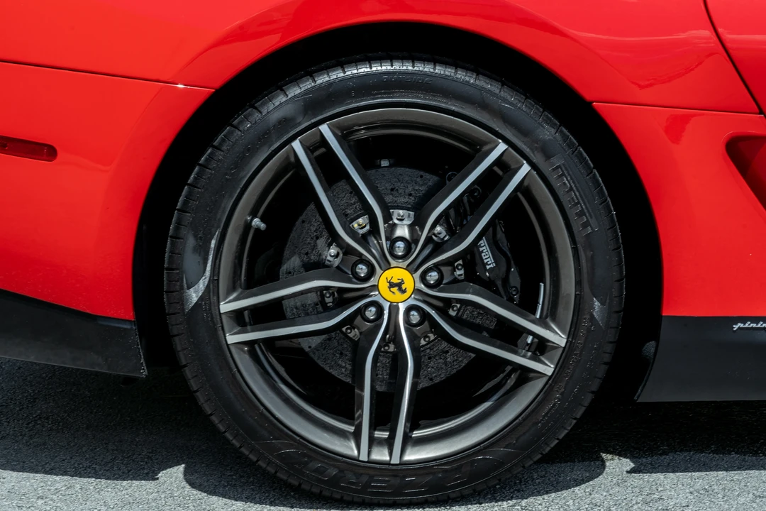 2011 Ferrari 599 GTB Fiorano - Image 13 of 31