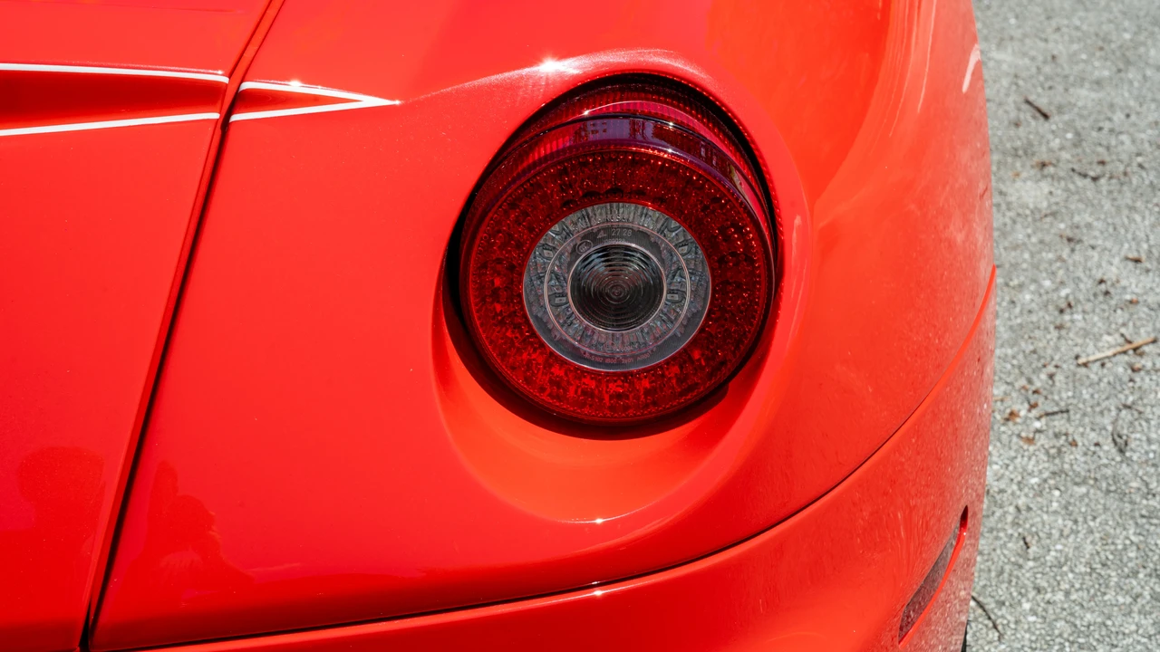 2011 Ferrari 599 GTB Fiorano - Image 20 of 31