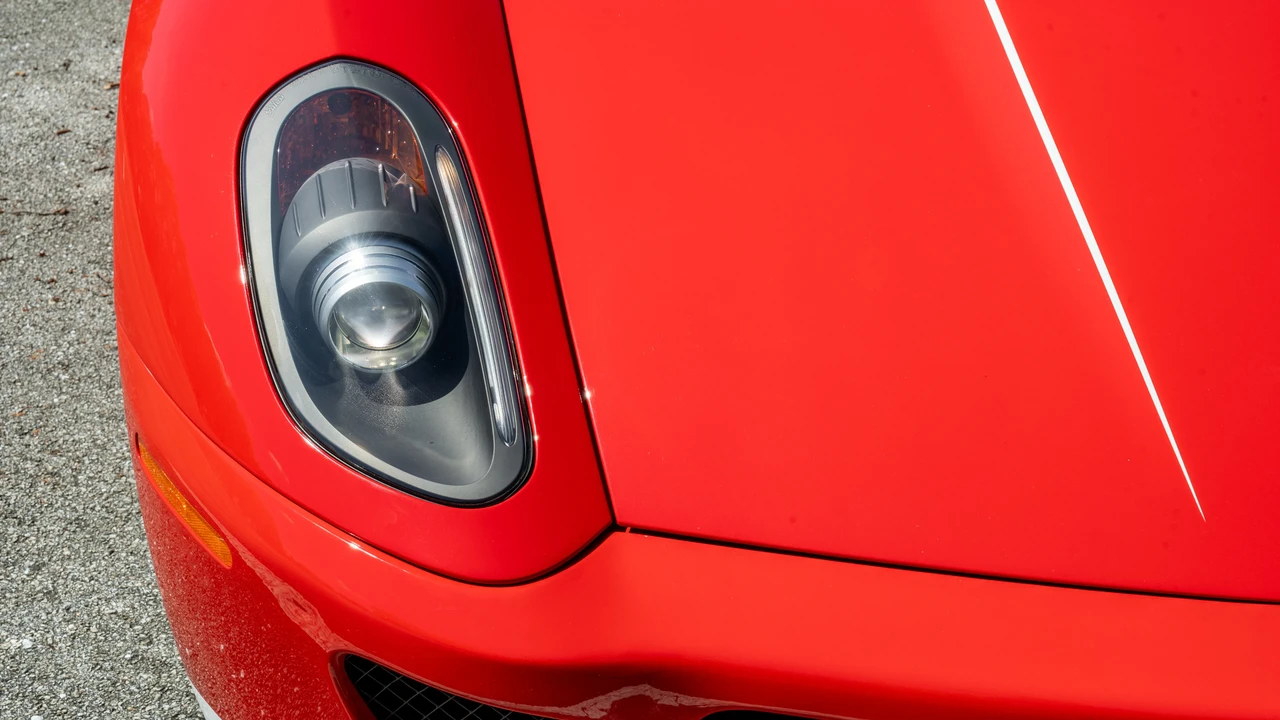 2011 Ferrari 599 GTB Fiorano - Image 16 of 31