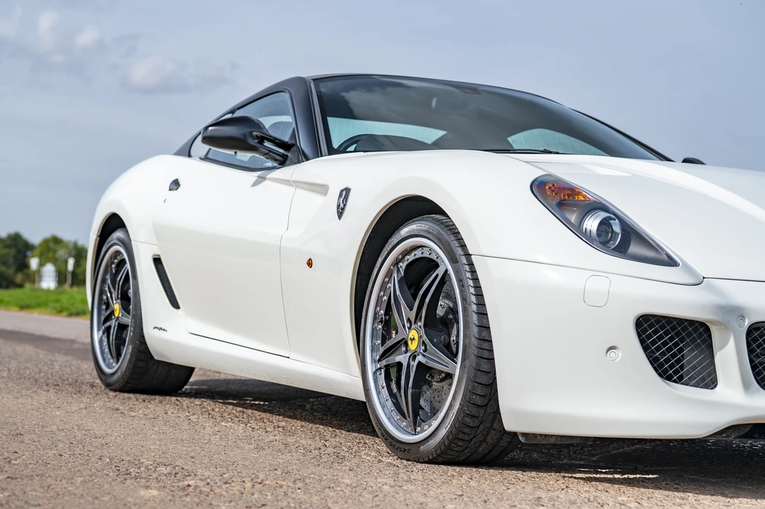 2011 Ferrari 599 GTB Fiorano - Image 25 of 31