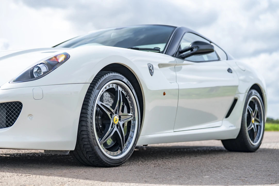 2011 Ferrari 599 GTB Fiorano - Image 26 of 31