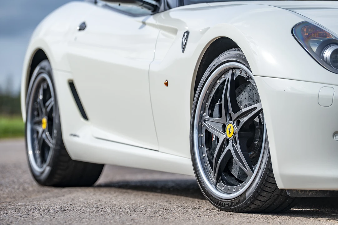 2011 Ferrari 599 GTB Fiorano - Image 27 of 31
