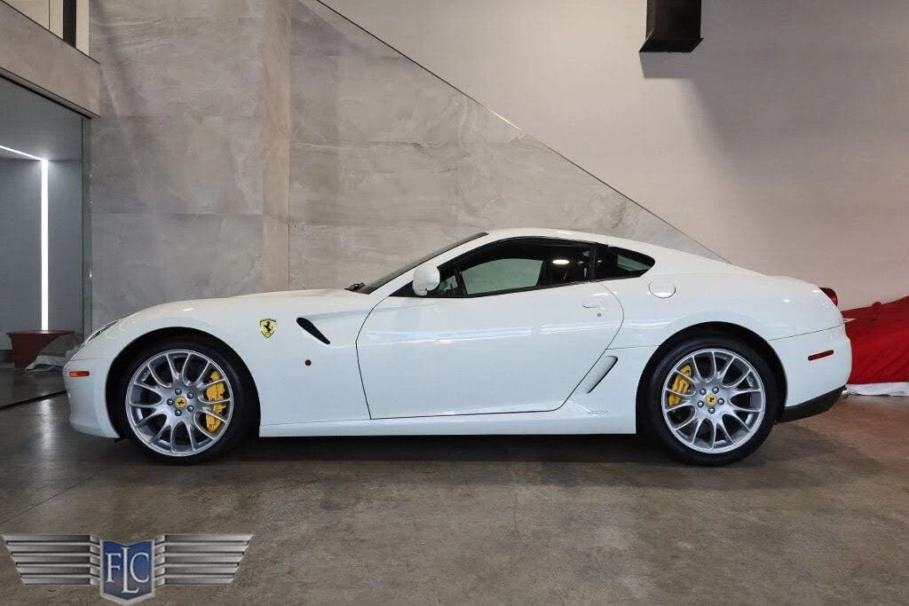 2011 Ferrari 599 GTB Fiorano - Image 2 of 31