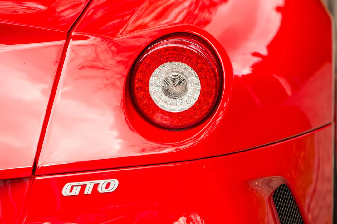 2011 Ferrari 599 GTO - Image 12 of 31