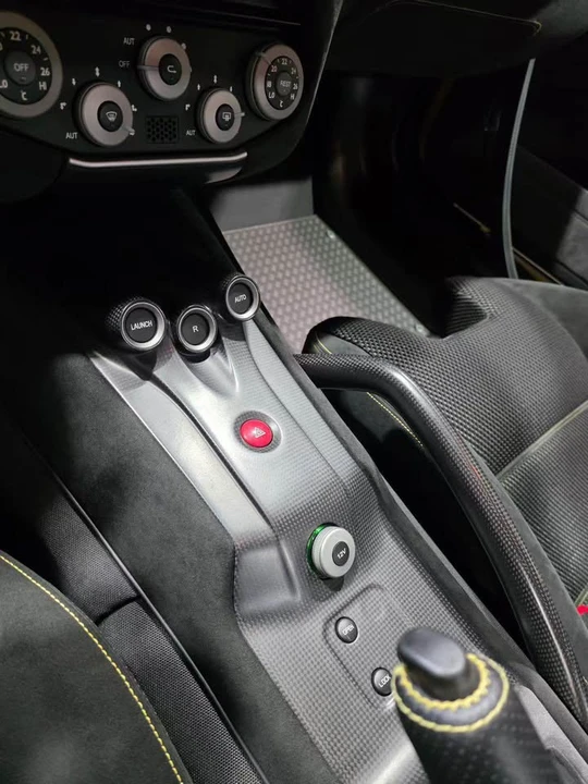 2011 Ferrari 599 GTO - Image 10 of 15