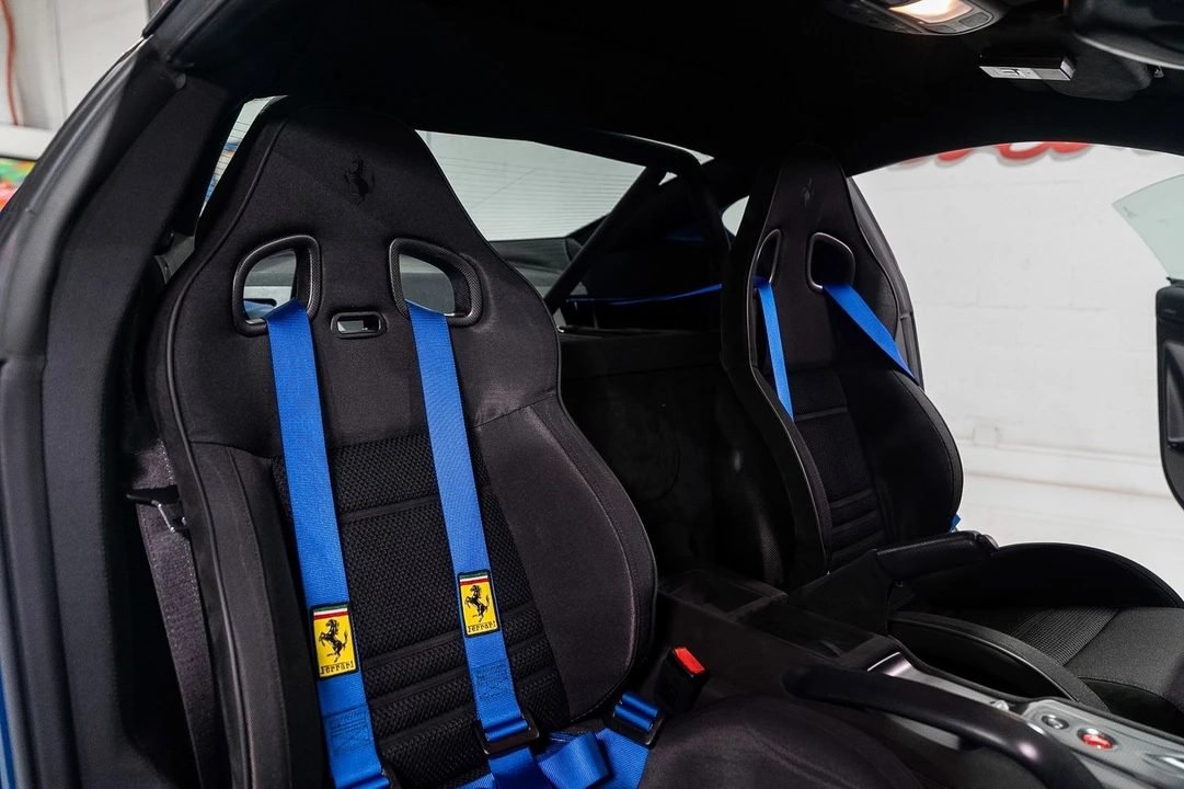 2011 Ferrari - Image 12 of 31